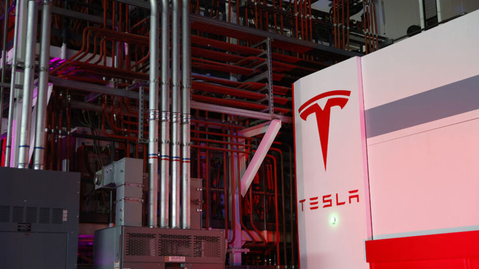 Şanghay'daki karantina onları da etkiledi: Şirkette uyuyacaklar