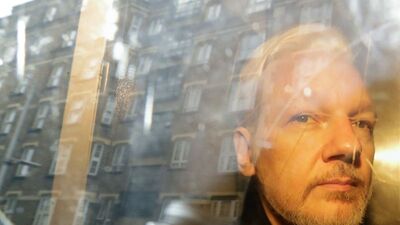 İngiltere mahkemesinden Assange'ın ABD'ye iade edilmesi kararı