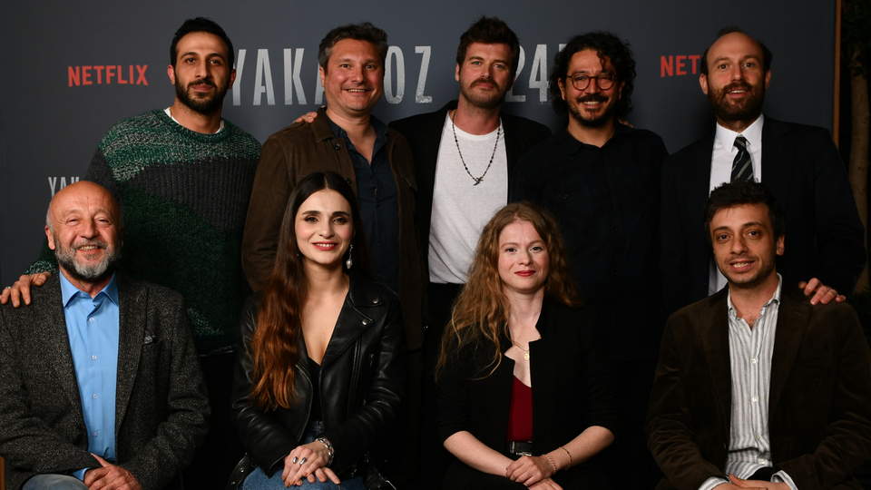 'Yakamoz S-245' için kutlama yemeği