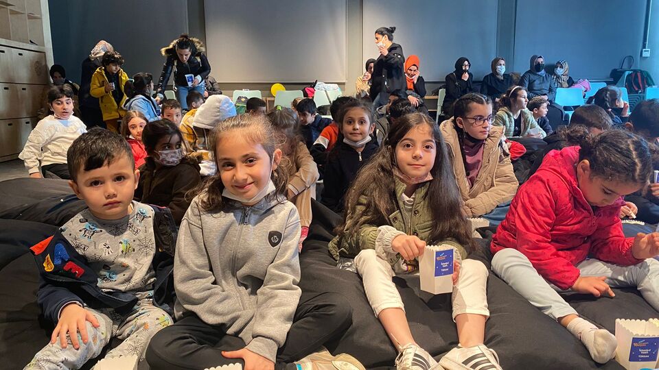 Çocuklarla bir araya geldiler