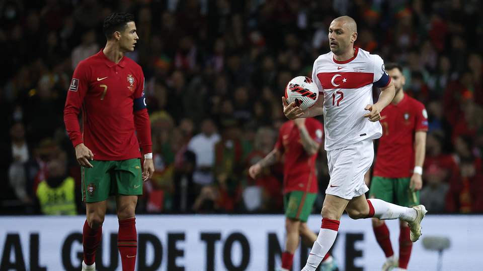 Kral için flaş iddia!