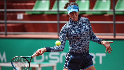 Favoriler çeyrek finalde