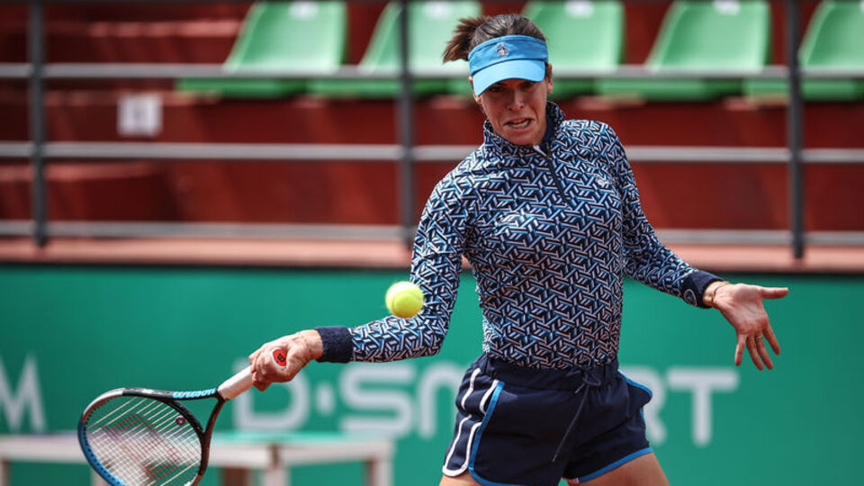 Favoriler çeyrek finalde