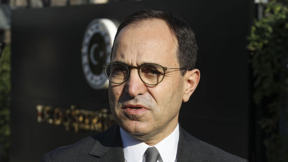 Irak'a Pençe-Kilit notası