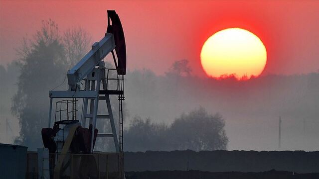 Petrolde ABD ve Çin düşüşü