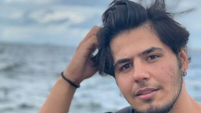 Falezlerde gitar çalıyordu! Korkunç olay!