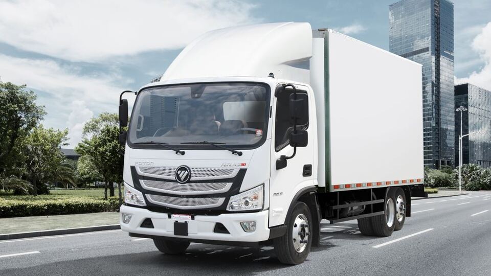 12 tonluk kamyonunu tanıttı!