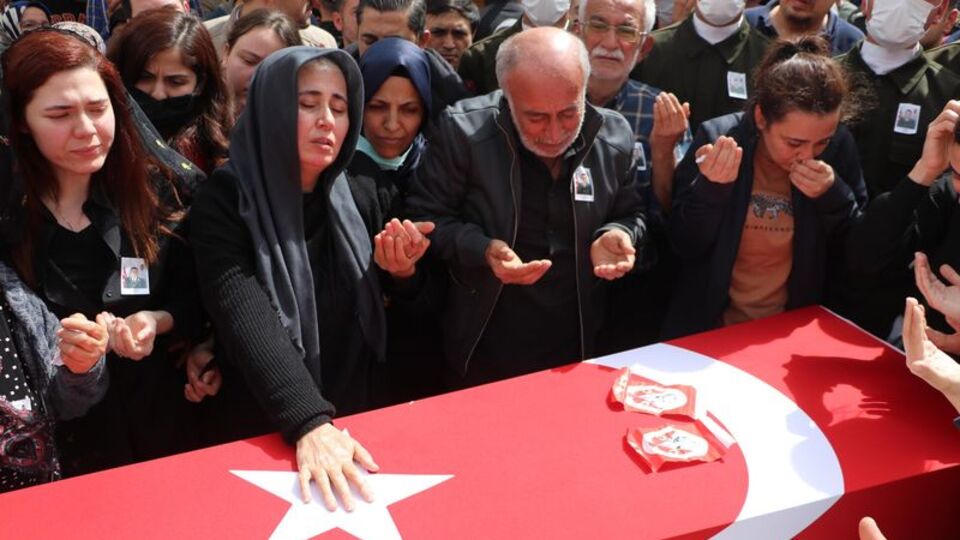 Şehit Teğmen Kerek son yolculuğuna uğurlandı