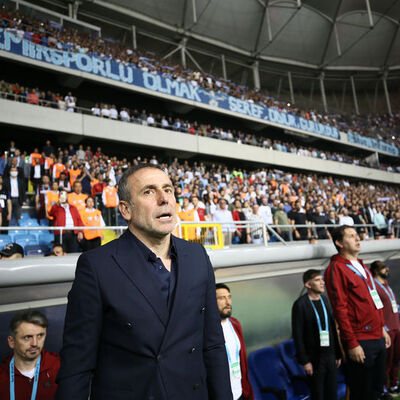 Avcı seslendi: "Bayrakları çıkarın"