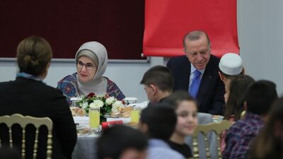 Cumhurbaşkanı Erdoğan çocuklarla iftar yaptı