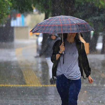 Meteoroloji'den haritalı uyarı! Üç bölgede sağanak!