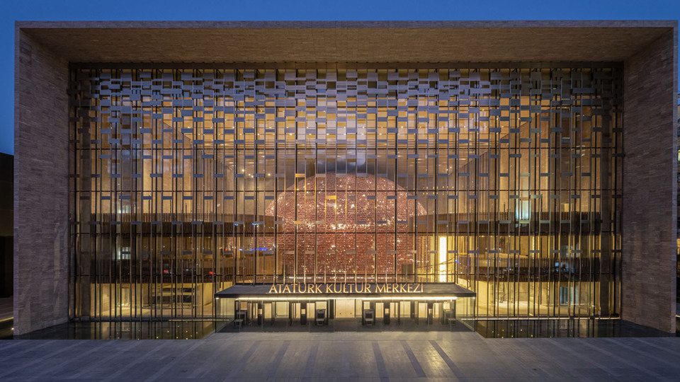 İstanbul Müzik Festivali yeniden AKM'de