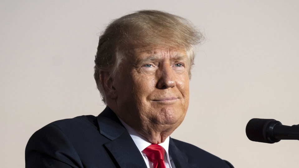 Trump: Merkel'e 'beyaz bayrak' gönderdim