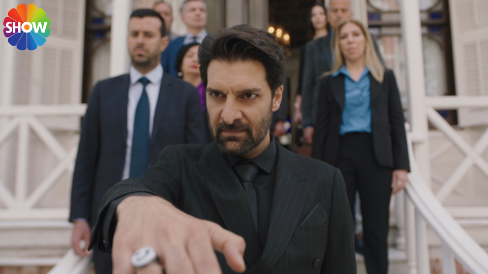 'Servet Saruhanlı' her şeyin sahibi oldu!