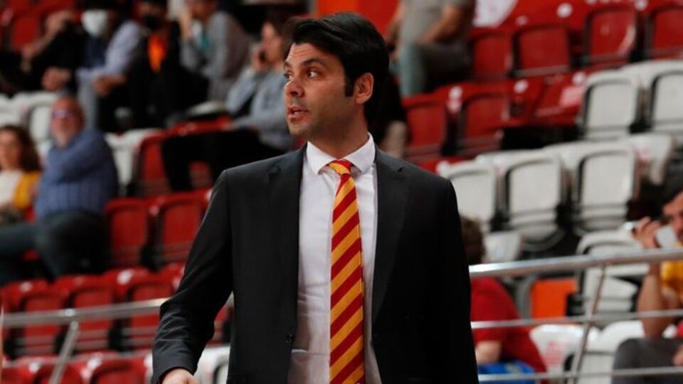 Galatasaray'da ayrılık!