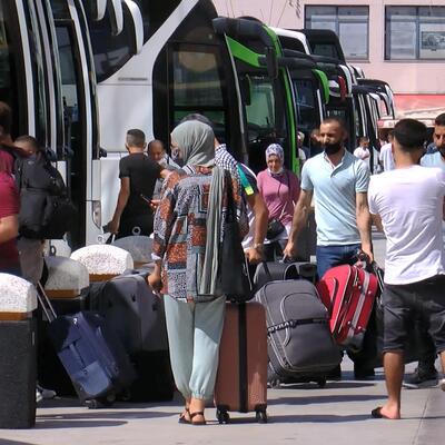 Gezmeye değil aile ziyaretine