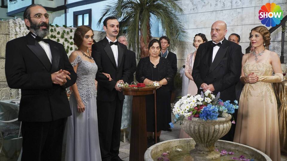 'Aziz' kadrosuna yeni oyuncu!