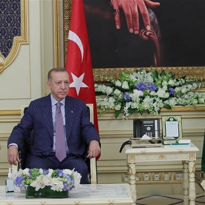 Cumhurbaşkanı Erdoğan, Suudi Arabistan Kralı ile bir araya geldi