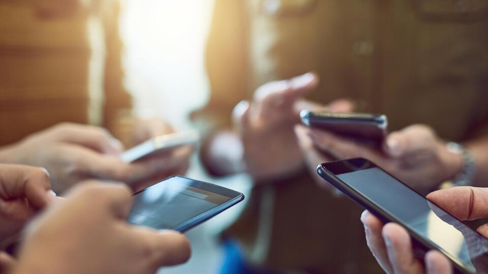 Elektronikte e-Devlet'te karşılaştırma dönemi