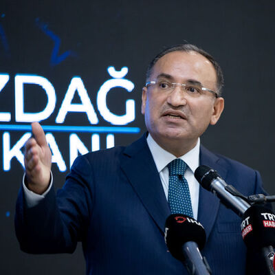Almanya'ya 'Kavala' tepkisi: Elçi bakanlığa çağrıldı