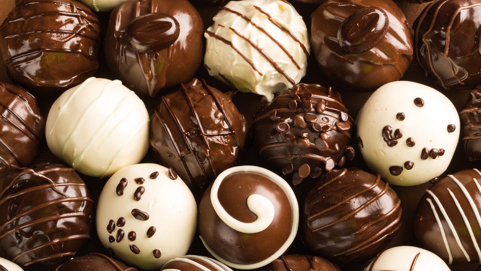 Salmonella tehlikesi! Çikolata mı kokolin mi?