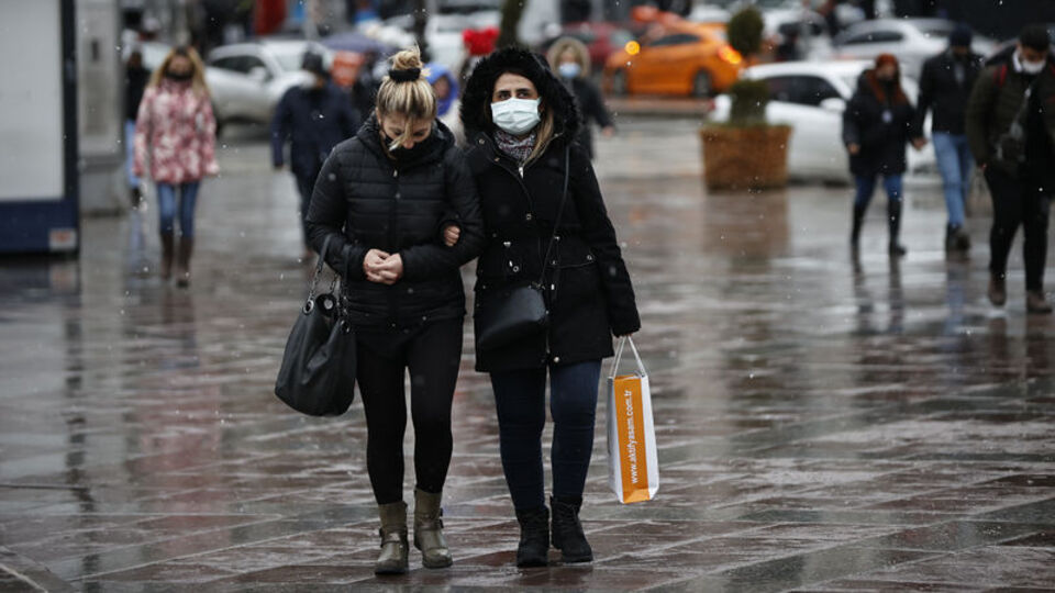 Meteoroloji'den haritalı uyarı! 7 bölgede sağanak!