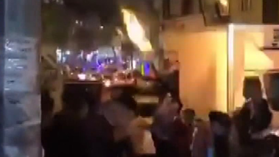 Panikle kaçıştılar! Otomatik tüfekli dehşette sıcak gelişme