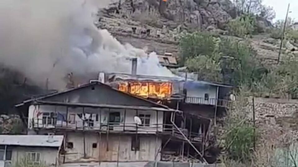 Feci yangın: Oğlu öldü, anne kayıp