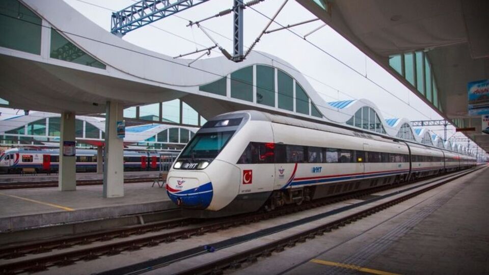 YHT 29 Nisan'da rekor kırdı