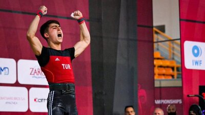 Mustafa Erdoğan'dan 2 bronz madalya