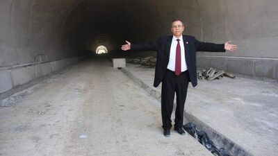 Kemal Demirel hayatını kaybetti