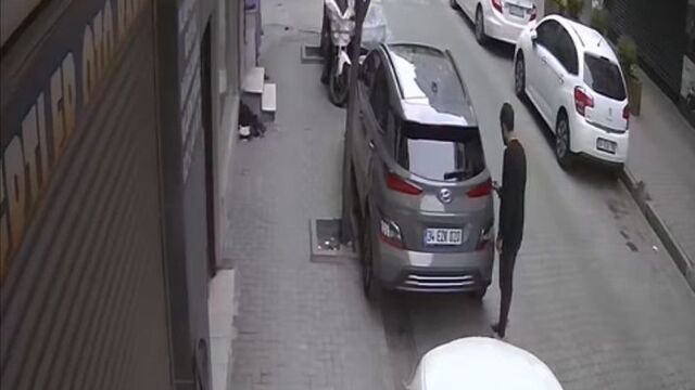 Akılalmaz olay! Tek tek çizdi