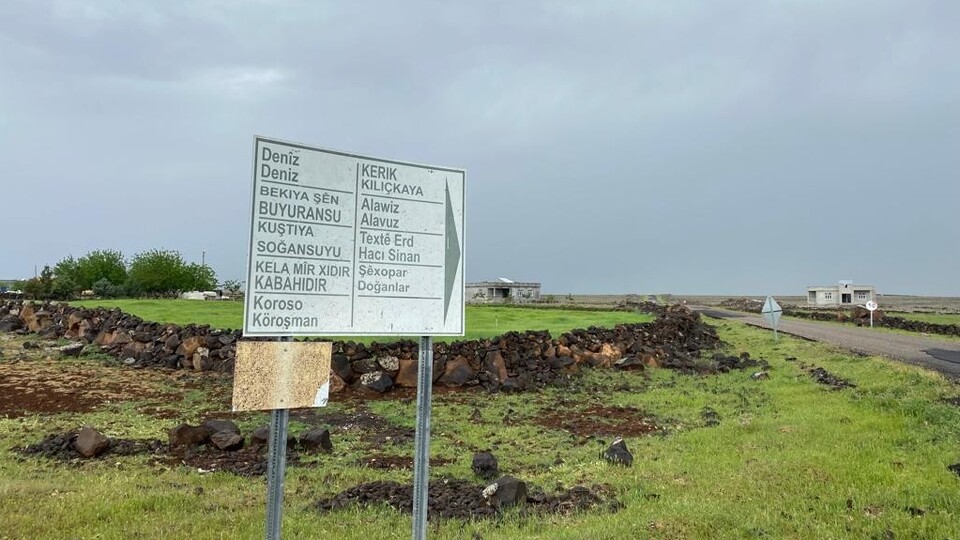 Çapraz ateşe tutulan araçtaki anne ve kızı hayatını kaybetti!
