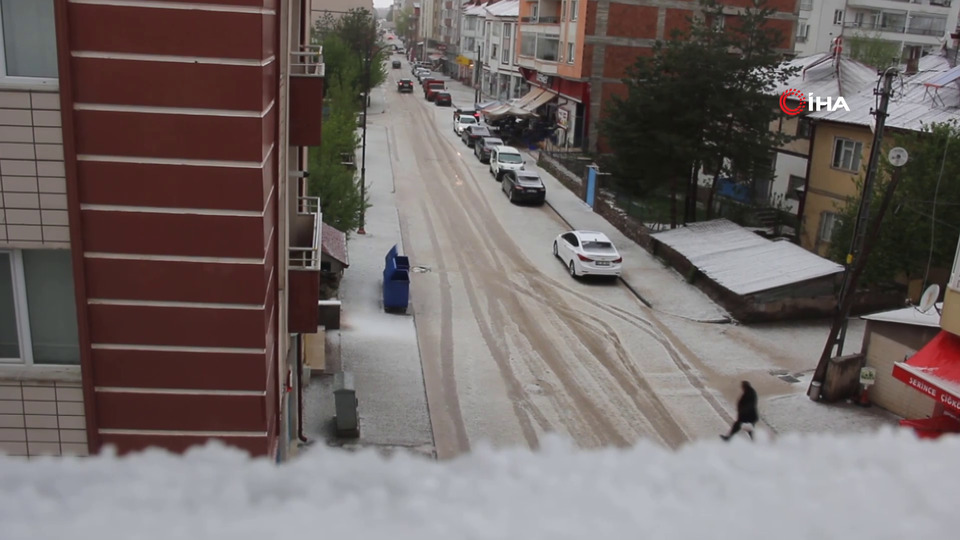 Kar değil dolu! O ilde şaşırtan görüntüler