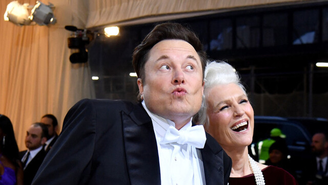 Elon Musk 'maymun' oldu yatırımcı para yağdırdı