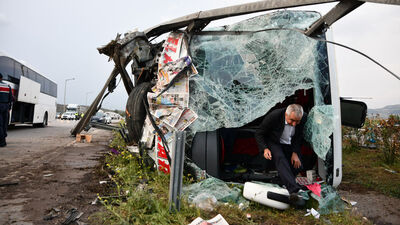 Bayram dönüşü korkunç kaza: 14 yaralı