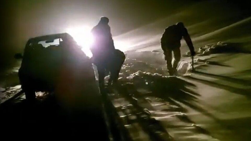 Mayıs karında mahsur kalan 2 kişi kurtarıldı