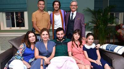 Aykut Enişte 2 konusu nedir?