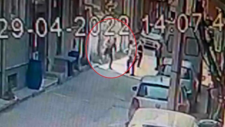 Bursa'da yaşandı! "İnceleyip vereceğiz" dediği altınları çaldı!