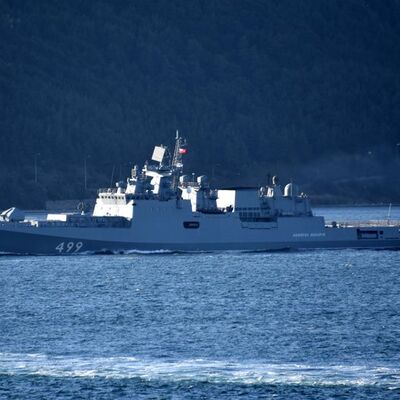 Ukrayna, bir Rus savaş gemisini daha mı vurdu?