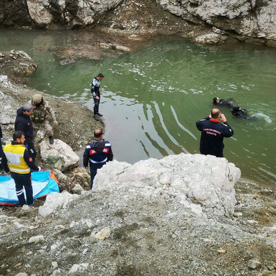 Balık tutuyordu! Her şey bir anda oldu!