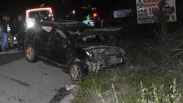 Kaza yapan sürücü olay yerinden kaçtı