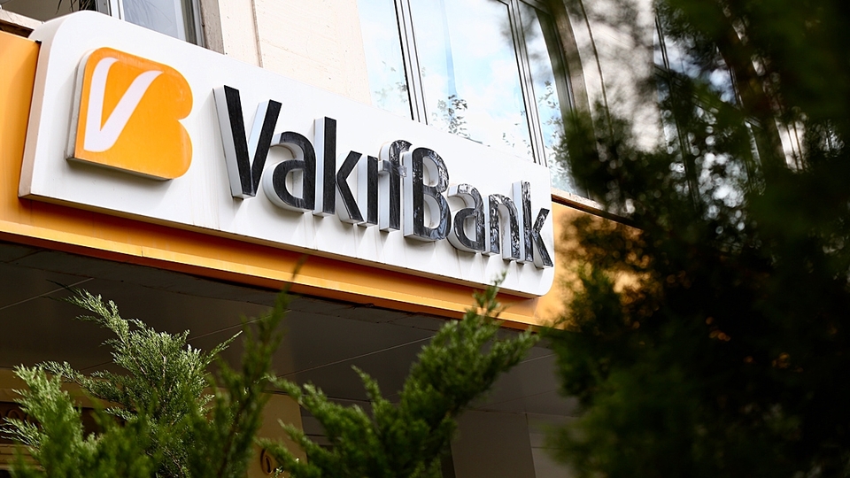 VakıfBank'tan 1 milyar dolarlık sendikasyon kredisi