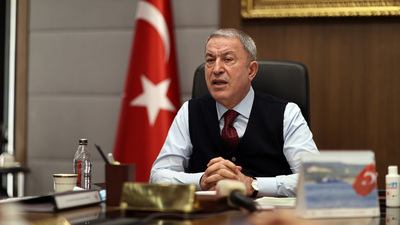 Bakan Akar'dan SAMP-T projesi ve F-16 mesajları