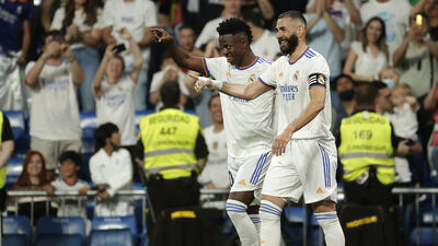 Real Madrid gol oldu yağdı!