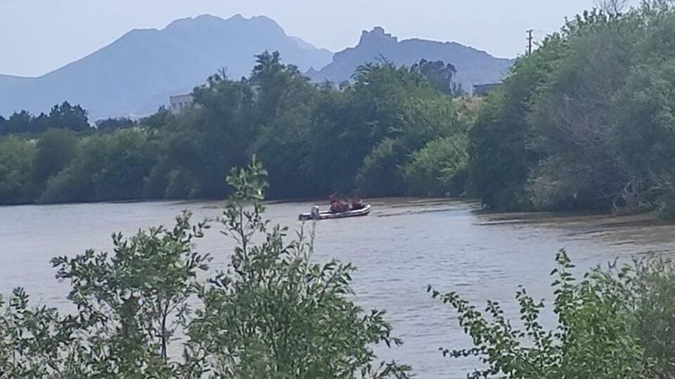 Ceyhan Nehri'nde kaybolan çocuk aranıyor