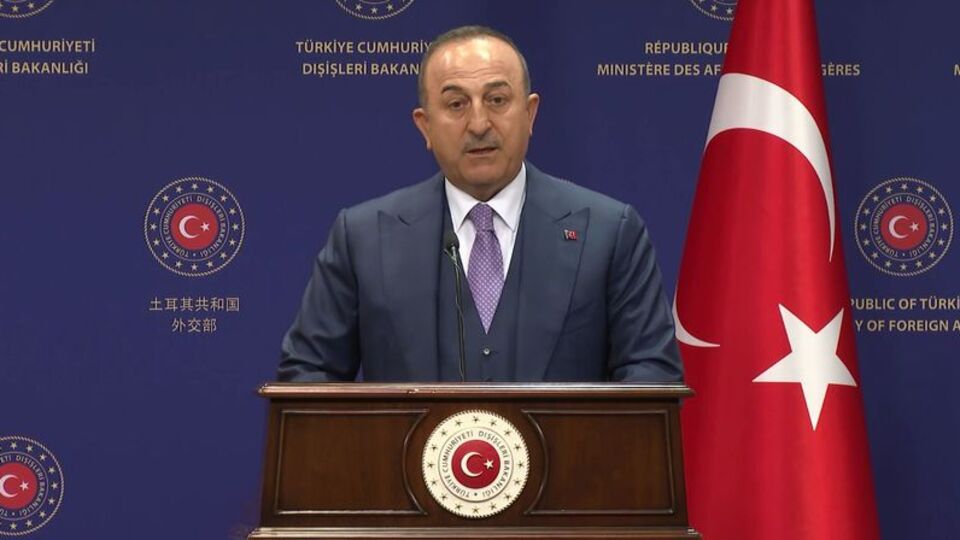 Paris Başkonsolosluğu'na saldırıya ilişkin Çavuşoğlu'ndan açıklama