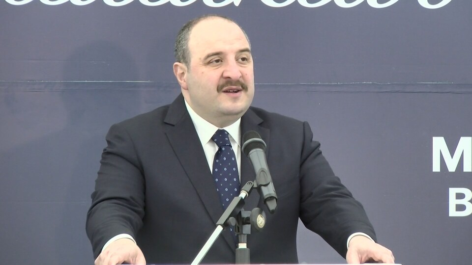 Bakan Varank'tan yatırımcılara çağrı