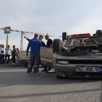 Korkunç kaza! Takla atıp karşı şeride geçti!