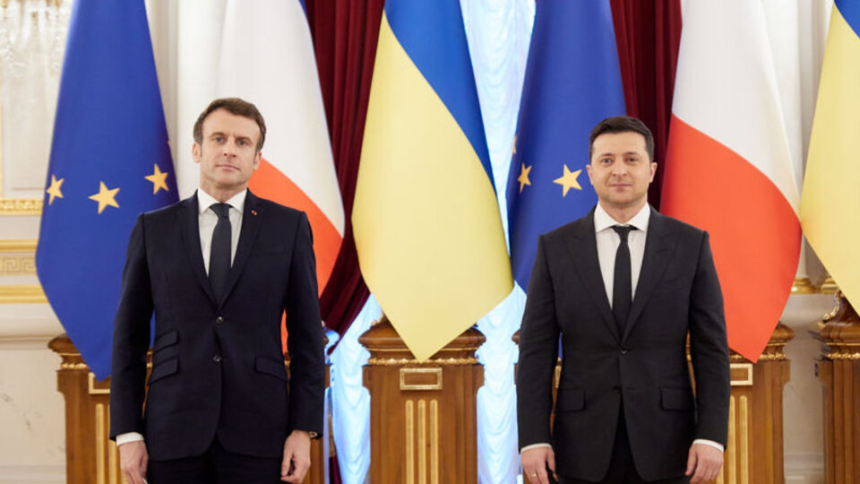 Zelenskiy: Macron taviz vermeyi teklif etti
